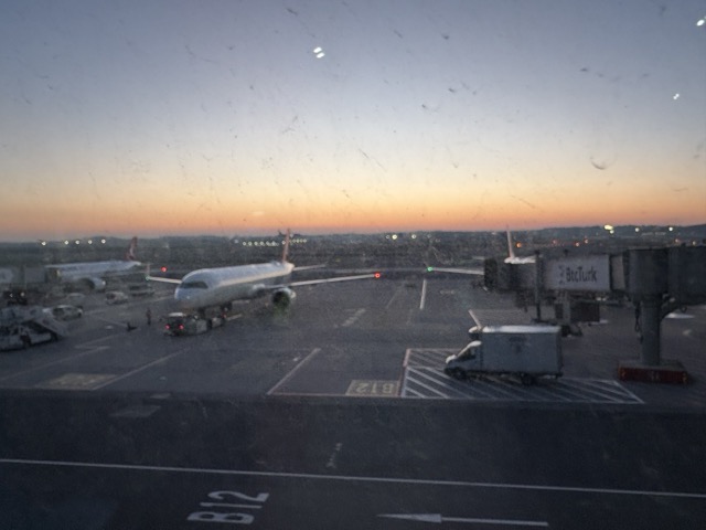 Sunrise outside Istanbul Airport